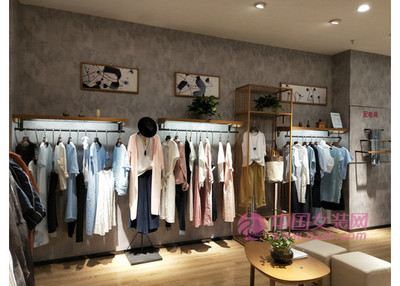 女大學(xué)生的服裝創(chuàng)業(yè)故事