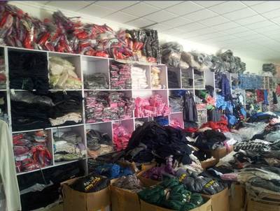 廣州服裝批發(fā)市場十三行拿貨注意事項,輕松帶你找好貨源!