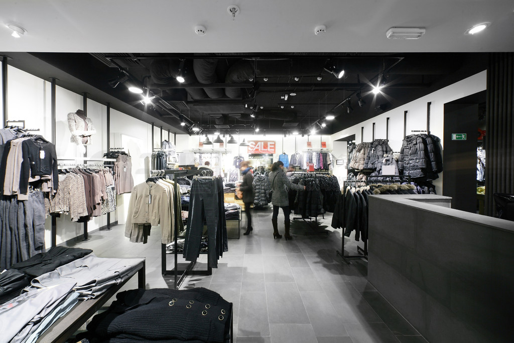 歐洲服裝店,巨大的收藏產(chǎn)品實(shí)拍免費(fèi)下載_jpg格式_3861像素_編號(hào)36965910